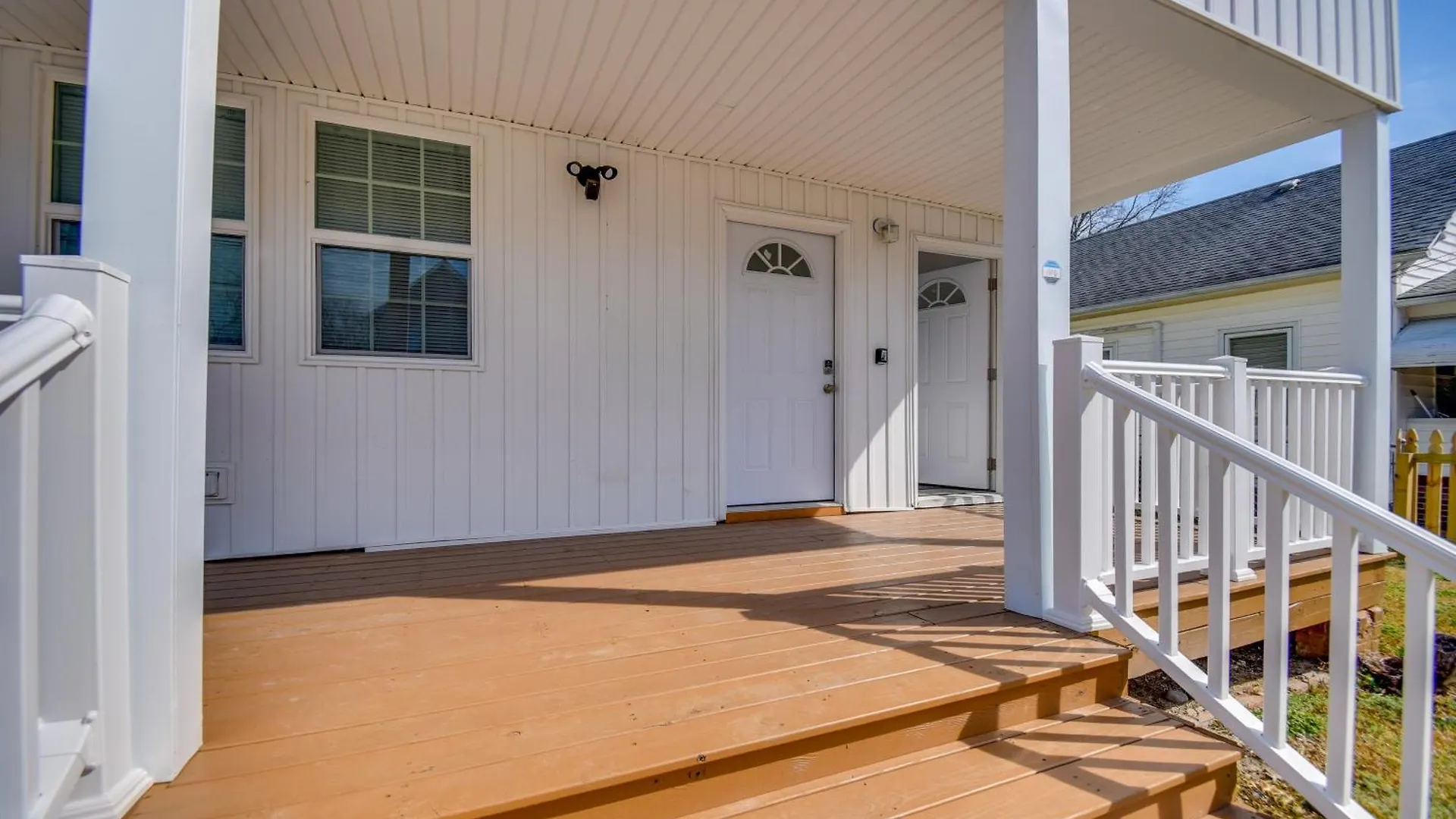 Apartment Less Than 1 Mi To Beaches Central Norfolk Apartment! North Camellia Acres