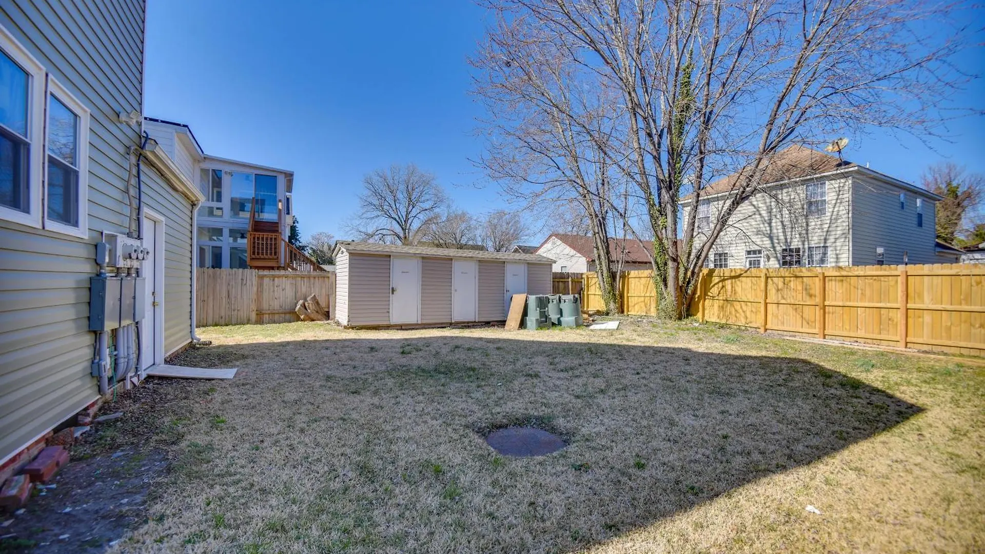Less Than 1 Mi To Beaches Central Norfolk Apartment! North Camellia Acres United States