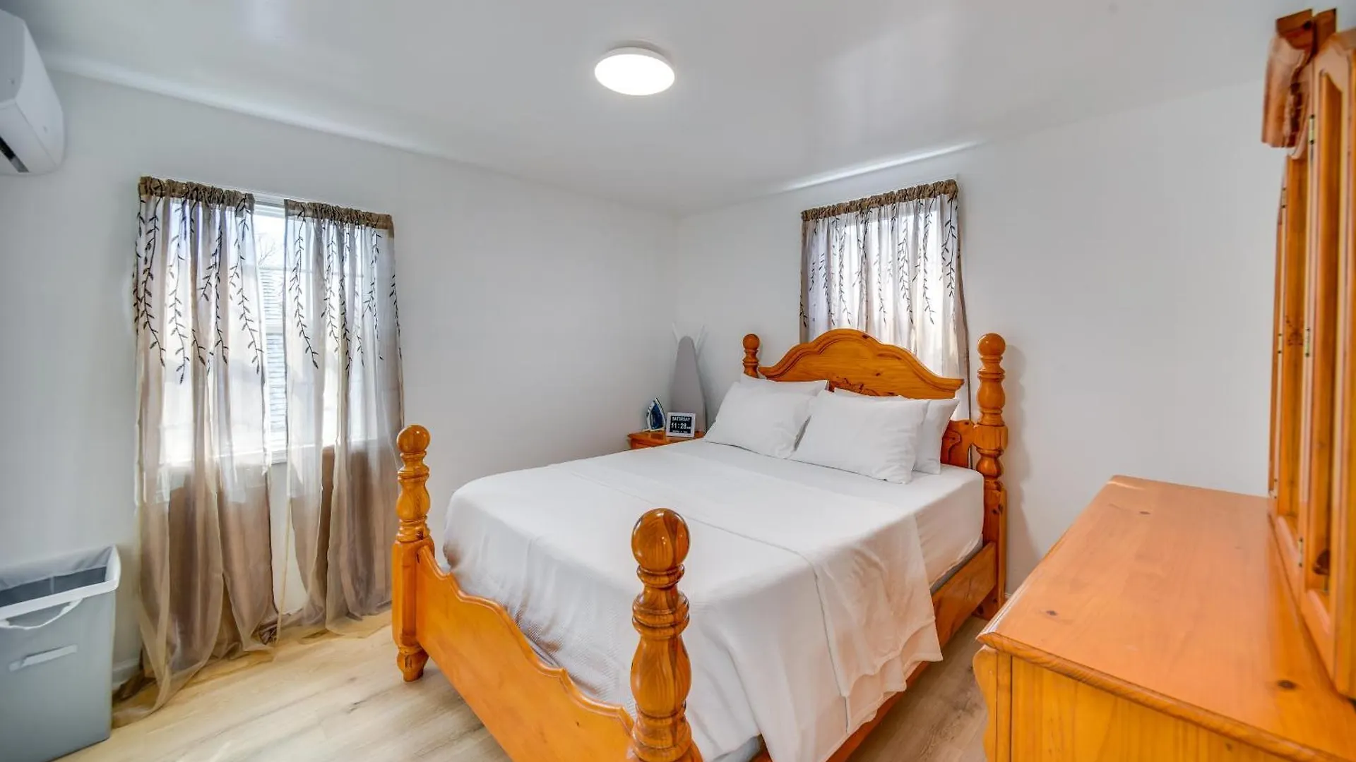Apartment Less Than 1 Mi To Beaches Central Norfolk Apartment! North Camellia Acres